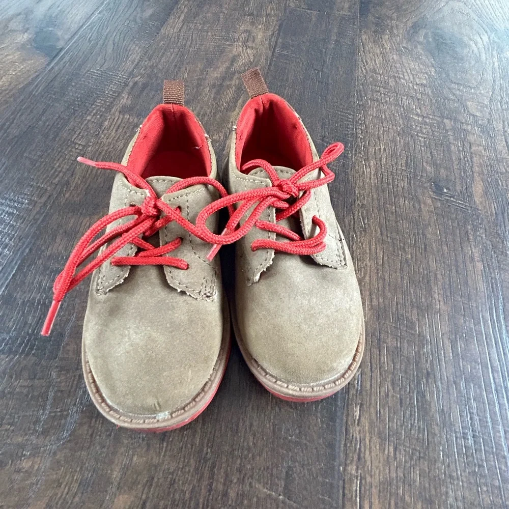 Osh Kosh shoes